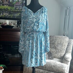 White House Black Market Long Sleeve Blue Paisley Dress